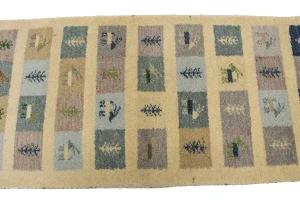 Cream Pictorial Tribal 2X5 Indo-Gabbeh Oriental Rug