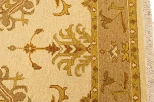 Cream Floral 5X7 Sumak Oriental Rug
