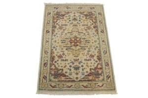 Cream Floral Heriz Serapi 2X3 Transitional Oriental Rug