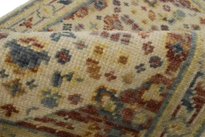 Cream Floral Heriz Serapi 2X3 Transitional Oriental Rug
