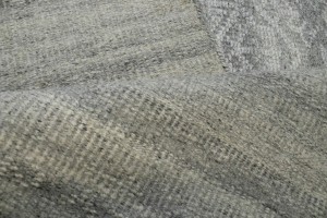 Greige Transitional Geometric 5X8 Oriental Rug