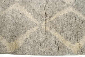 Greige Geometric Modern 2X3 Moroccan Style Oriental Rug