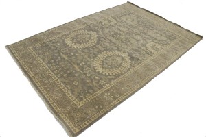 Brown Floral 5'7X8'5 Transitional Oriental Rug