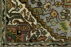 Light Gray Geometric 4X6 Heriz Serapi Oriental Rug