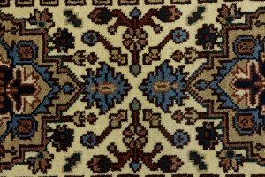 Cream Floral 3X8 Heriz Serapi Oriental Runner Rug