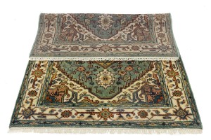 Light Blue-gray Geometric 4X6 Heriz Serapi Oriental Rug