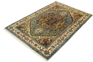Light Blue-gray Geometric 4X6 Heriz Serapi Oriental Rug