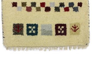 Cream Tribal 1'4X2'7 Indo-Gabbeh Oriental Rug