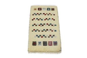 Cream Tribal 1'4X2'7 Indo-Gabbeh Oriental Rug