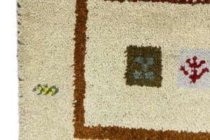 Cream Tribal 1'5X2'7 Indo-Gabbeh Oriental Rug