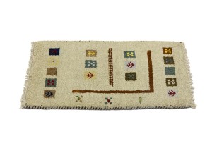 Cream Tribal 1'5X2'7 Indo-Gabbeh Oriental Rug