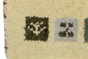 Cream Tribal 1'4X2'7 Indo-Gabbeh Oriental Rug