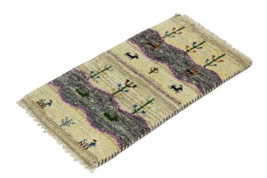 Cream Tribal 1'4X2'7 Indo-Gabbeh Oriental Rug