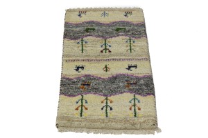 Cream Tribal 1'4X2'7 Indo-Gabbeh Oriental Rug