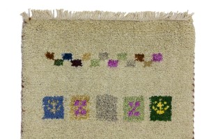 Cream Tribal 1'4X2'4 Indo-Gabbeh Oriental Rug