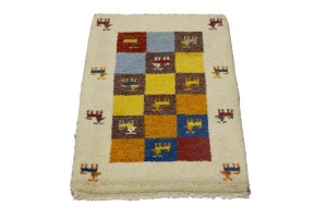 Cream Tribal 1'7X2'7 Indo-Gabbeh Oriental Rug