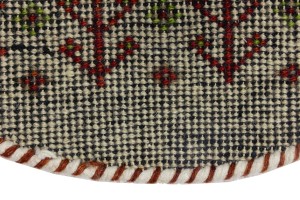 Cream Tribal 2X2 Indo-Gabbeh Oriental Round Rug