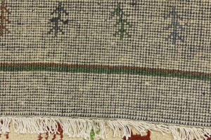 Cream/Beige Pictorial Tribal 2'7X9'5 Indo-Gabbeh Oriental Runner Rug