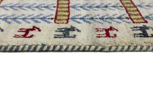 Cream Pictorial Tribal 3X5 Indo-Gabbeh Oriental Rug