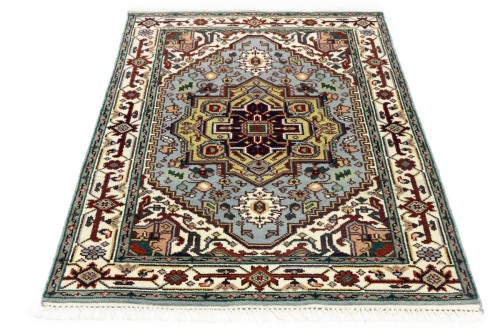 Light Gray Geometric 4X6 Heriz Serapi Oriental Rug