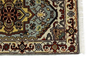 Light Gray Geometric 3X8 Heriz Serapi Oriental Runner Rug