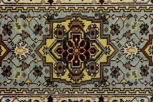 Light Gray Geometric 3X8 Heriz Serapi Oriental Runner Rug