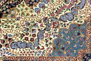 Cream & Navy Floral 5'4X7'8 Kirman Oriental Rug