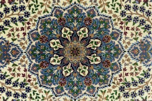 Cream & Blue Floral 6'5X9'2 Kirman Oriental Rug