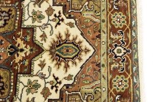 Cream Geometric 4X6 Heriz Serapi Oriental Rug