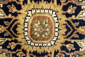 Cream Geometric 6X9 Heriz Serapi Oriental Rug