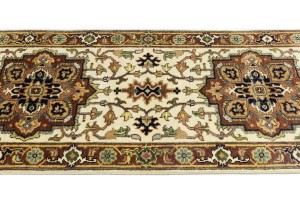 Cream Geometric 3X8 Heriz Serapi Oriental Runner Rug