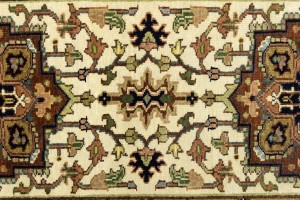 Cream Geometric 3X8 Heriz Serapi Oriental Runner Rug