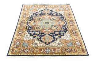 Dark Navy Geometric 4X6 Heriz Serapi Oriental Rug