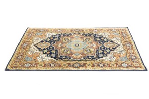 Dark Navy Geometric 4X6 Heriz Serapi Oriental Rug