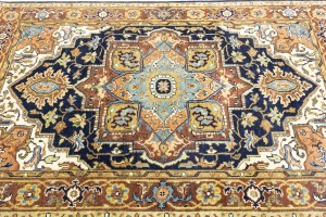 Dark Navy Geometric 4X6 Heriz Serapi Oriental Rug
