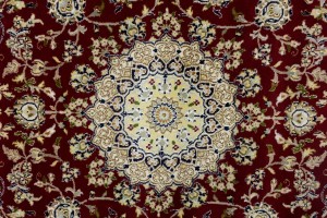 Red Floral 6X6 Indo-Nain Oriental Square Rug