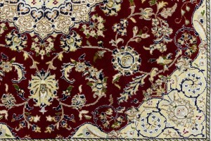 Red Floral 6X6 Indo-Nain Oriental Square Rug