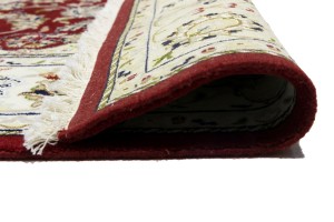 Red Floral 6X6 Indo-Nain Oriental Square Rug