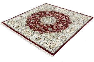 Red Floral 6X6 Indo-Nain Oriental Square Rug