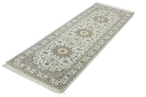 Cream Floral 3X8 Indo-Nain Oriental Runner Rug