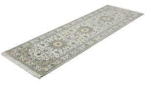 Cream Floral 3X8 Indo-Nain Oriental Runner Rug