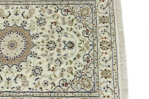 Cream Floral 3X12 Indo-Nain Oriental Runner Rug