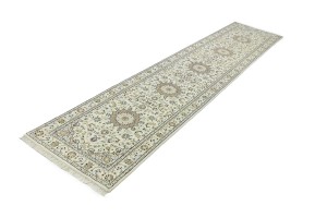 Cream Floral 3X12 Indo-Nain Oriental Runner Rug