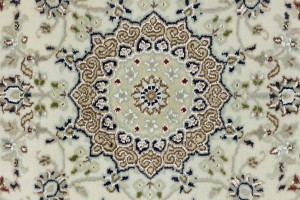 Cream Floral 3X12 Indo-Nain Oriental Runner Rug