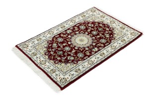 Red Floral 2X3 Indo-Nain Oriental Rug