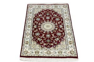 Red Floral 2X3 Indo-Nain Oriental Rug