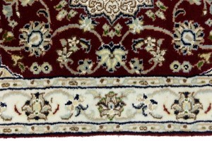 Red Floral 2X3 Indo-Nain Oriental Rug