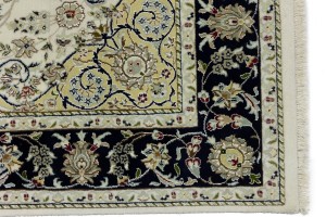 Cream Floral 6X9 Indo-Nain Oriental Rug