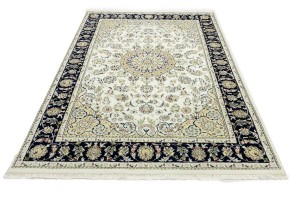 Cream Floral 6X9 Indo-Nain Oriental Rug