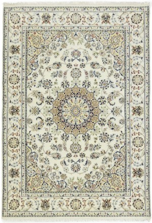 Cream Floral 5X7 Indo-Nain Oriental Rug